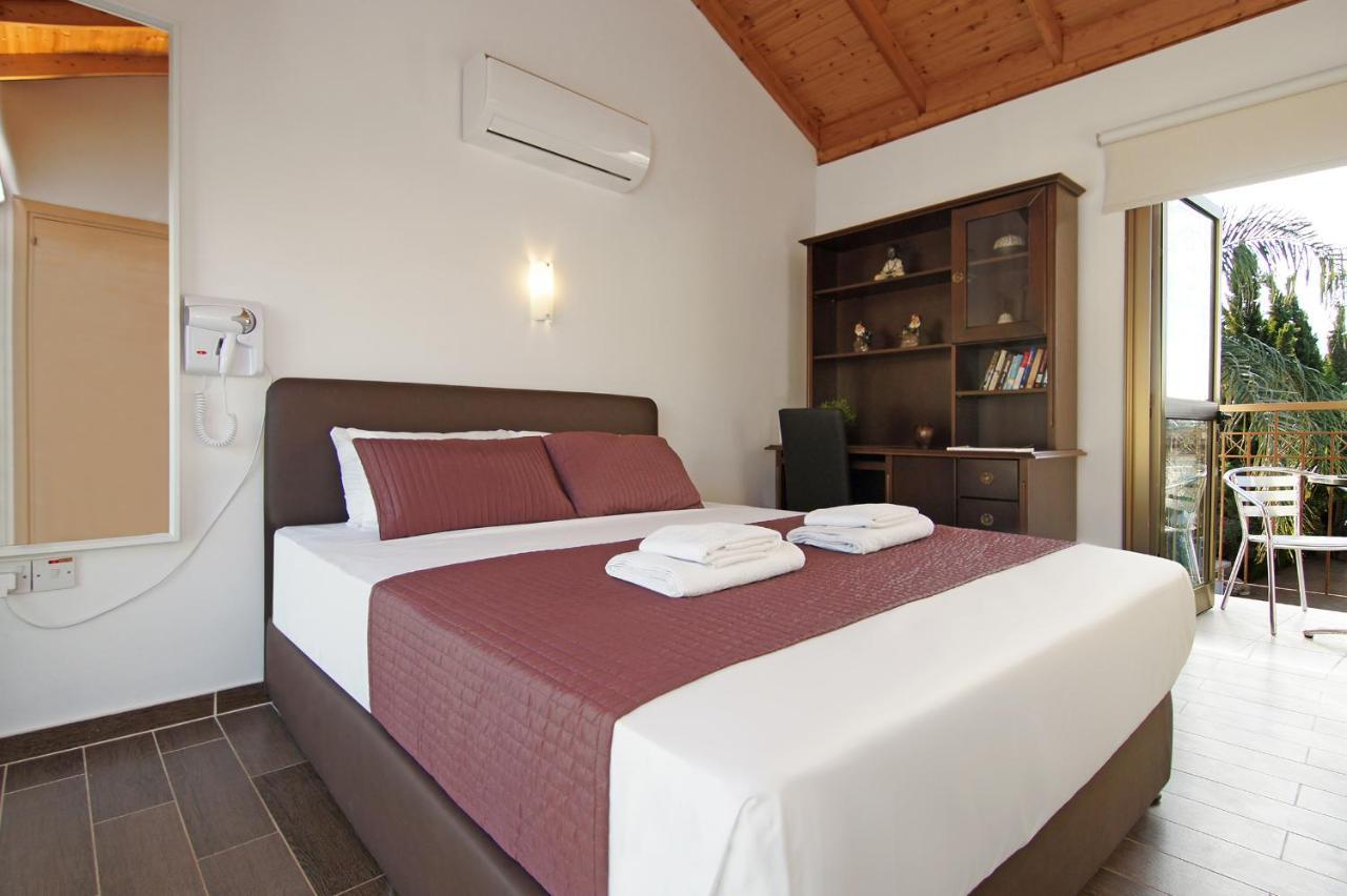 Villa Regina Ayia Napa Exteriör bild