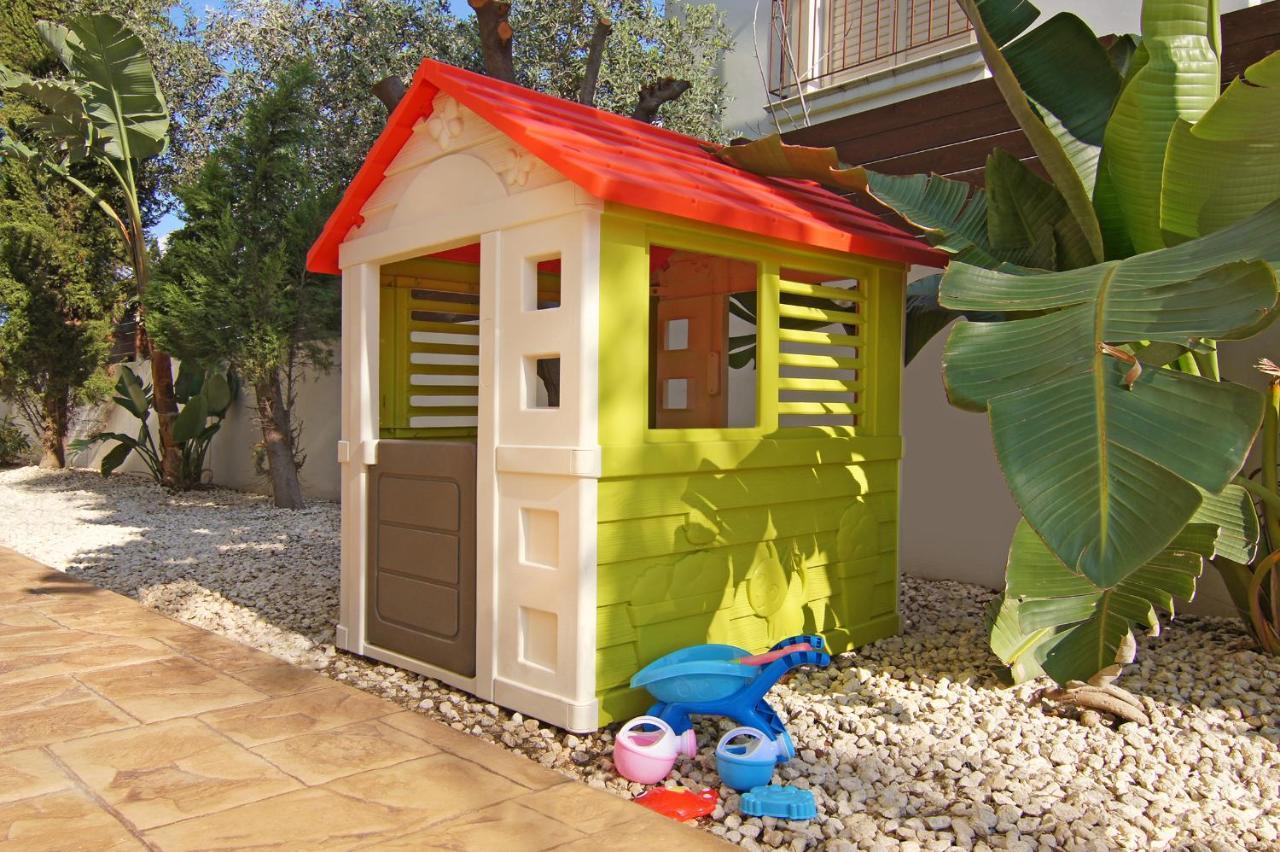 Villa Regina Ayia Napa Exteriör bild