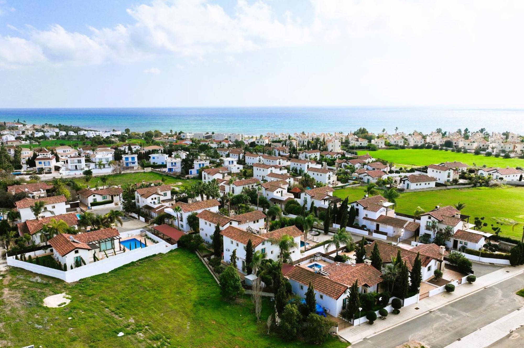 Villa Regina Ayia Napa Exteriör bild
